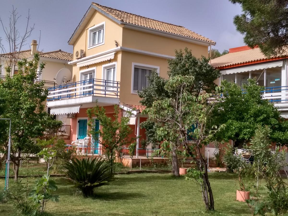 Palmyra Beachfront Studios Nydrí Eksteriør bilde