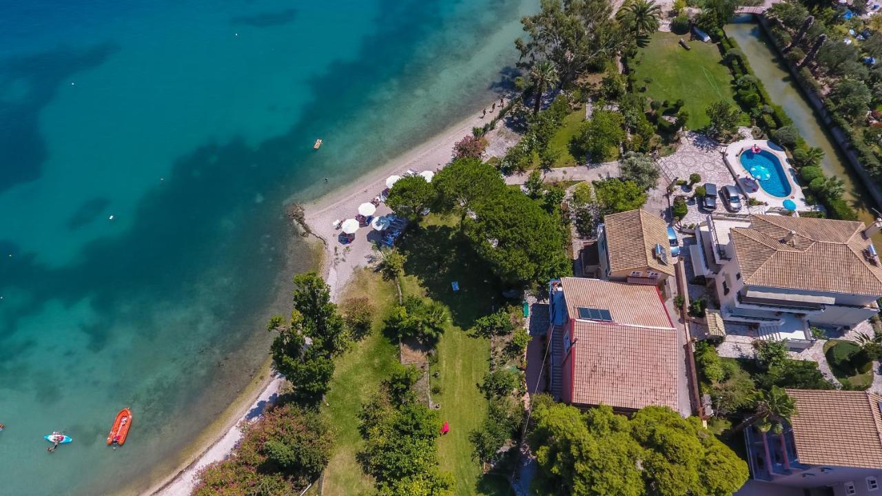 Palmyra Beachfront Studios Nydrí Eksteriør bilde