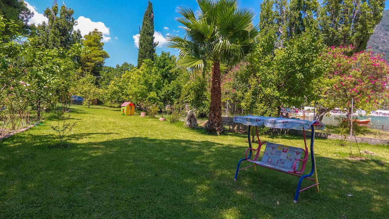 Palmyra Beachfront Studios Nydrí Eksteriør bilde